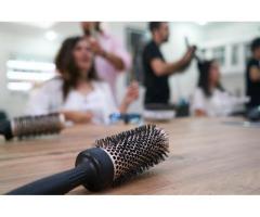 SALON DE COIFFURE